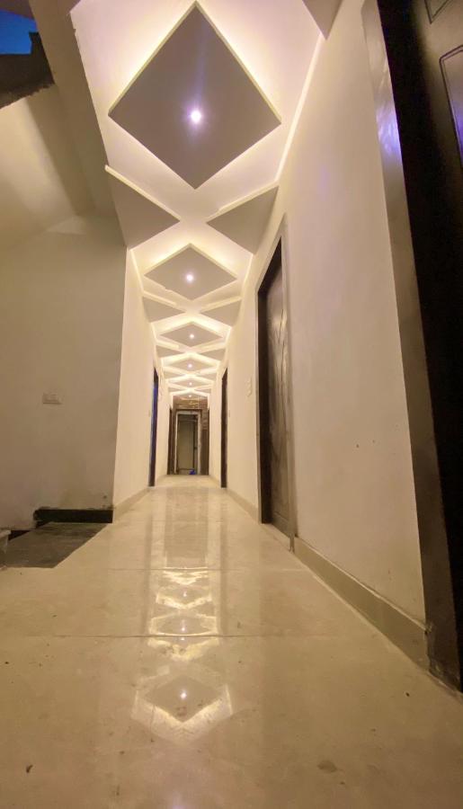 Hôtel Vedantam à Haridwār Extérieur photo
